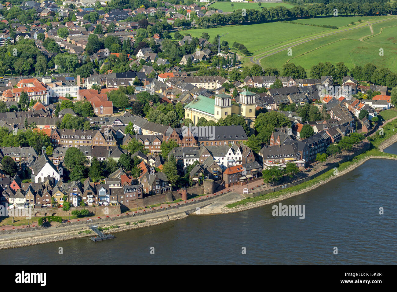 Rees city view from the Rhine, Rhine quay, Kalkar, Lower Rhine, North Rhine-Westphalia, Germany, Europe, Kalkar, Lower Rhine, North Rhine-Westphalia,  Stock Photo