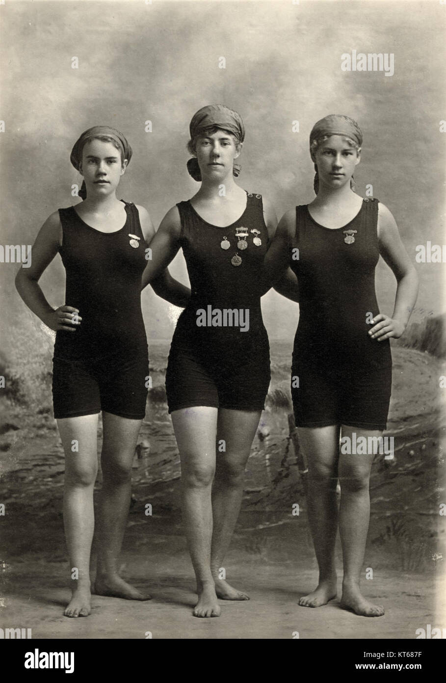 Three young women in swimsuits, ca. 1920 Stock Photo - Alamy