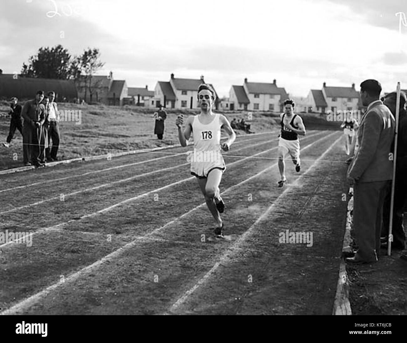 Army Athletics Association3B Wem sports meeting (6859445720 Stock Photo