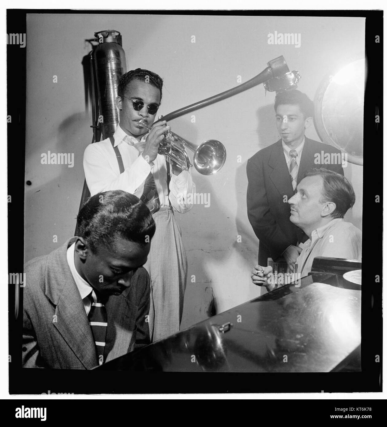 (Portrait of Howard McGhee, Brick Fleagle, and Miles Davis, New York, N.Y., ca. Sept. 1947)  (5062510578) Stock Photo