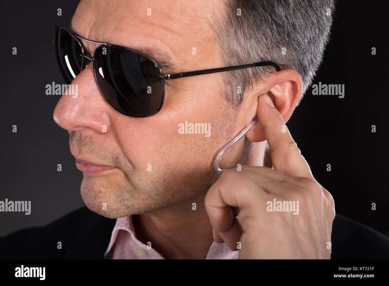secret service agent earpiece