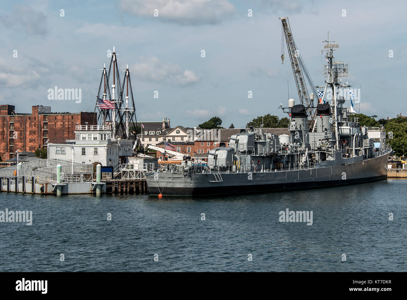 Fletcher class destroyer hires stock photography and images Alamy