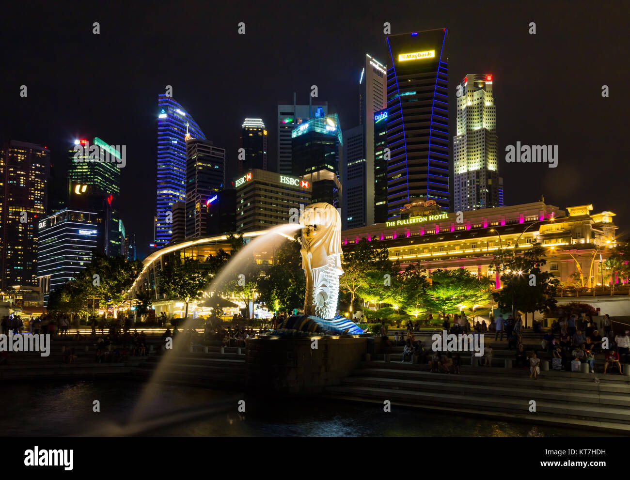 Singapore Asia October 28, 2017 The Merlion at night, showing the Singapore Skyline Stock Photo
