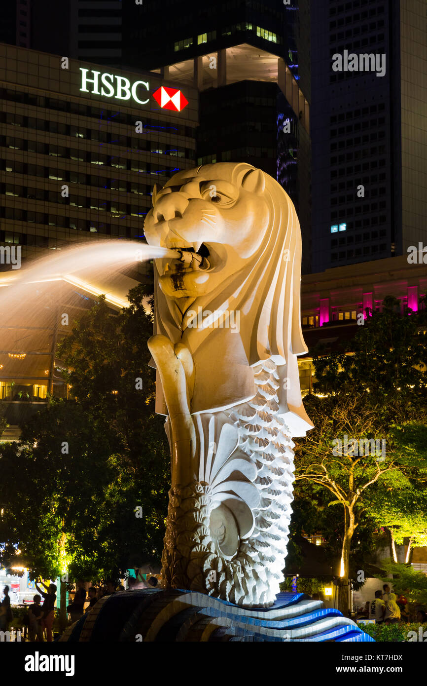Singapore Asia October 28, 2017 The Merlion at night, showing the Singapore Skyline Stock Photo