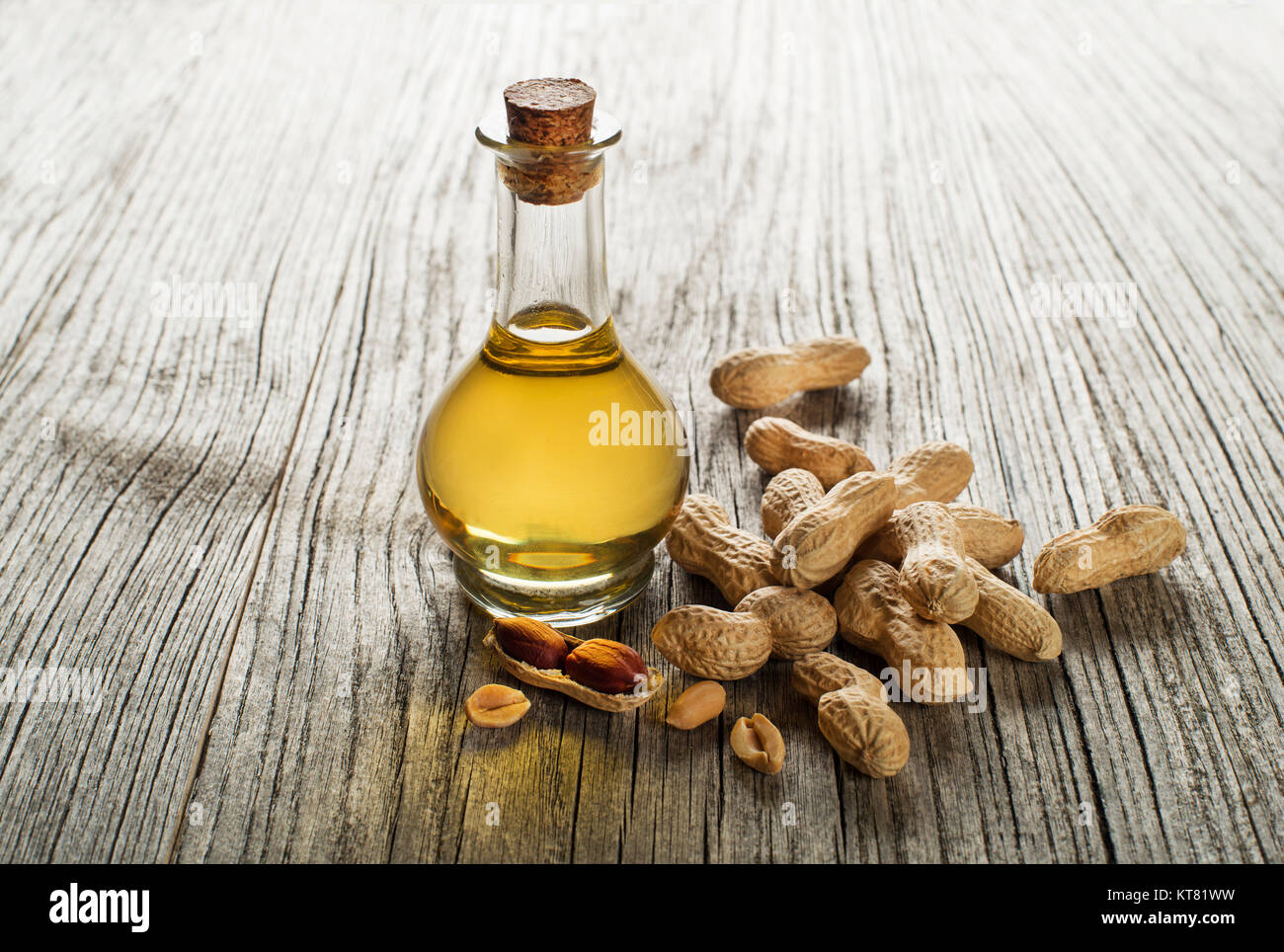 Peanut oil Stock Photo Alamy
