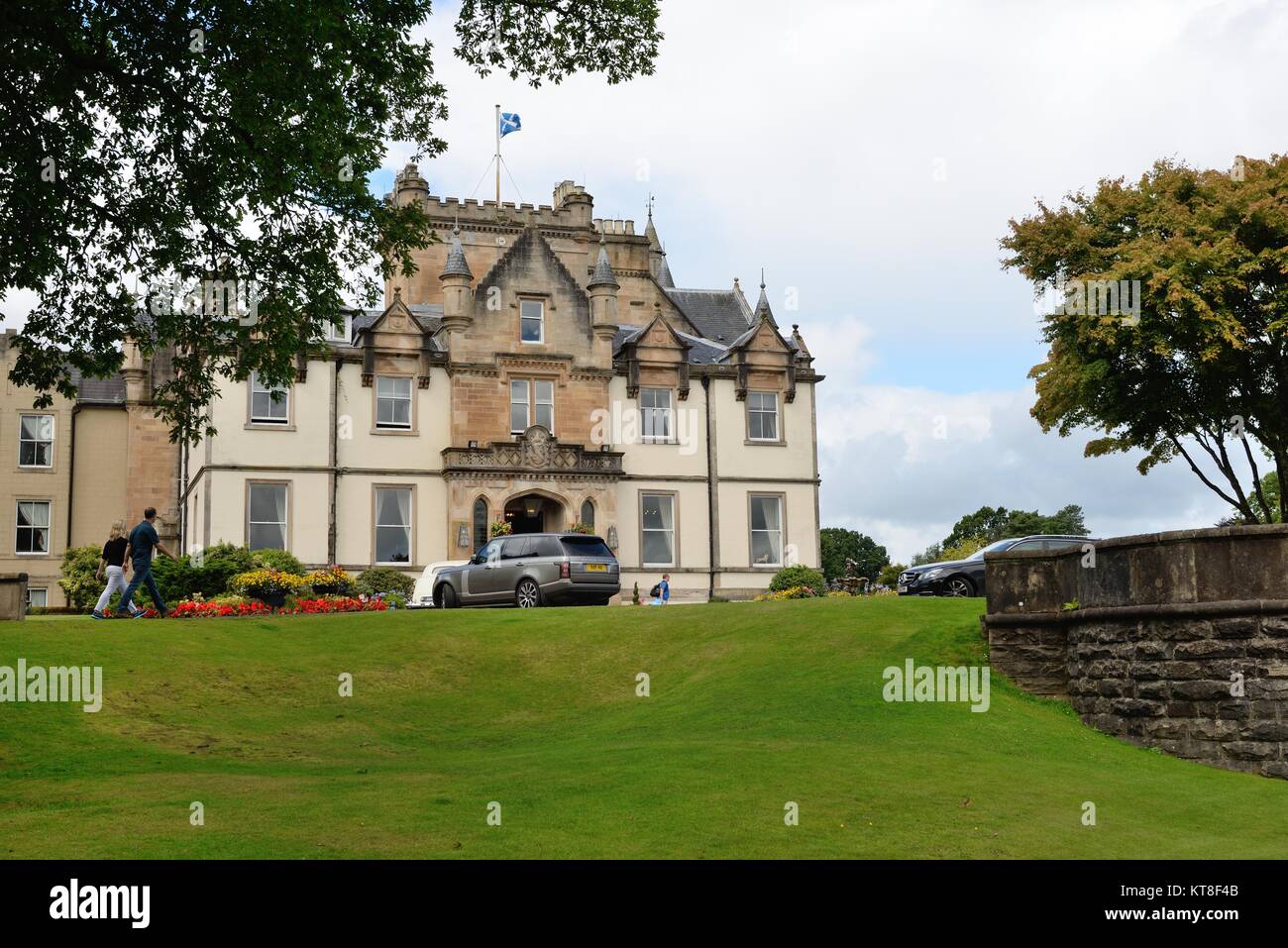 The Cameron house hotel before the destructive fire in 2017. Alexandria