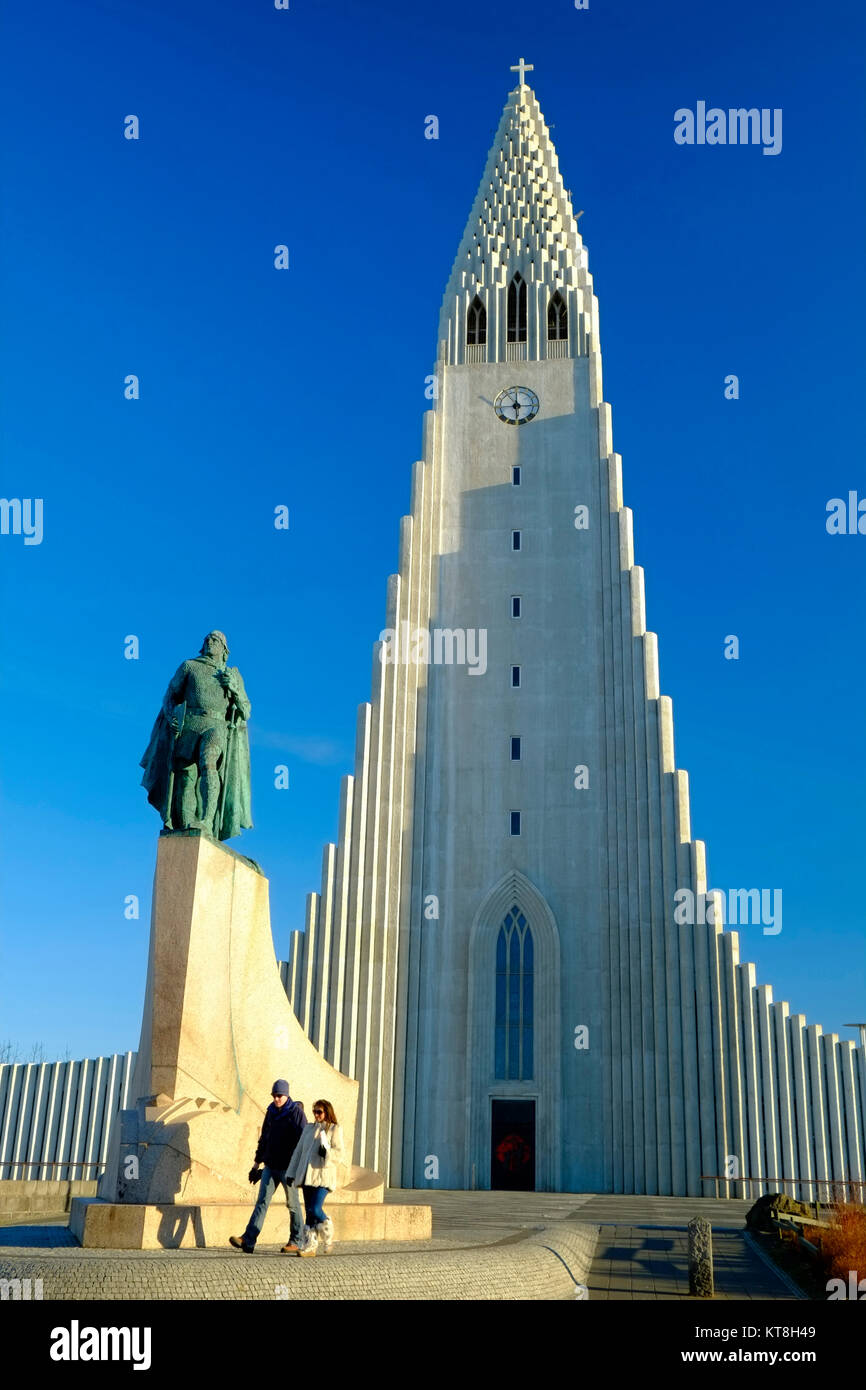 Hallgrimskirkja Church and Statue of Leif Erikson, Reykjavik, Iceland Stock Photo
