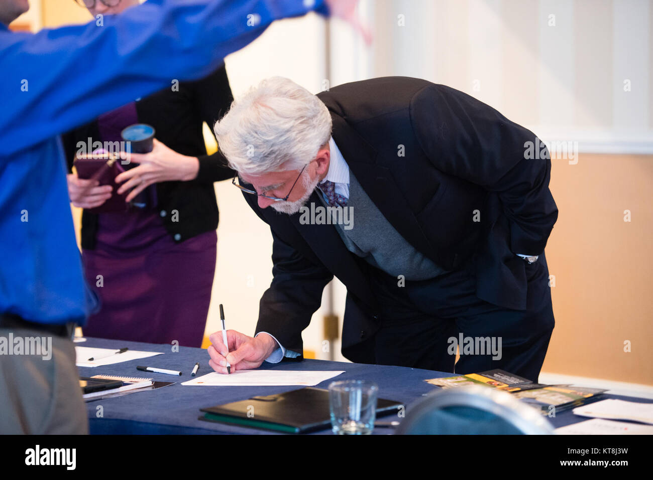 U.S. Commission of Fine Arts Assistant Secretary Frederick J. Lindstrom