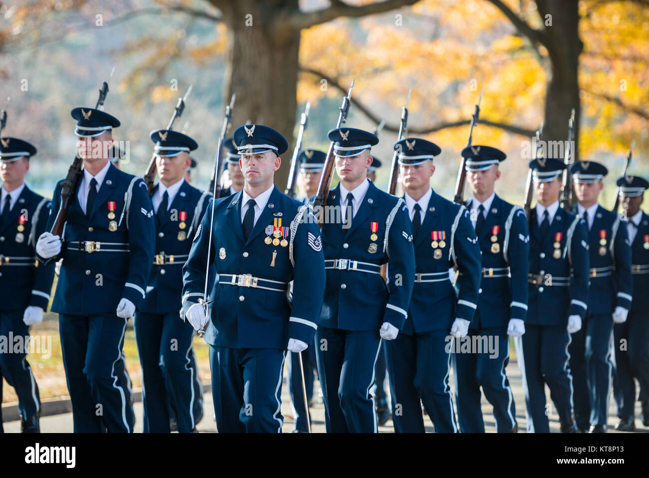 The U.S. Air Force Honor Guard participate in the full honors funeral Stock  Photo - Alamy