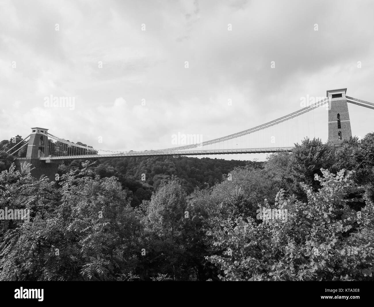 Clifton Suspension Bridge in Bristol in black and white Stock Photo Alamy