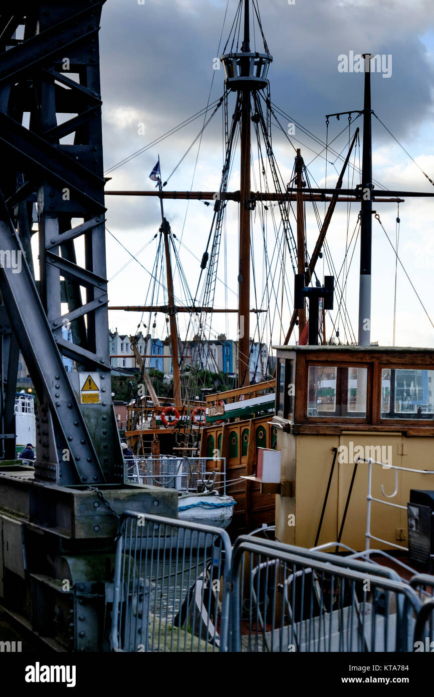 Sailing ship Matthew seen through the legs of the dockside cranes Stock ...