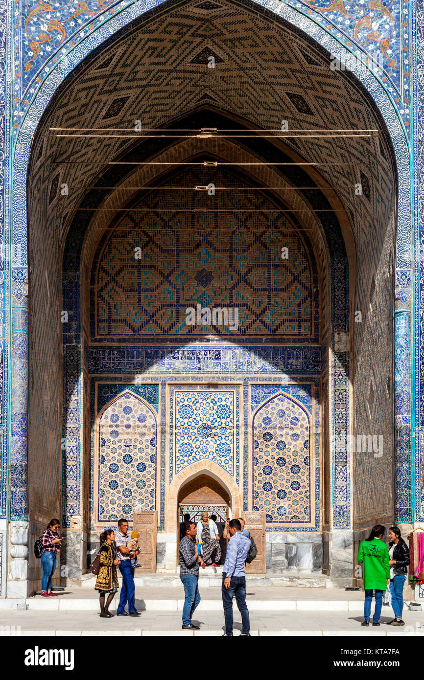 Inside The Ulugh Beg Madrassah, The Registan, Samarkand, Uzbekistan Stock Photo