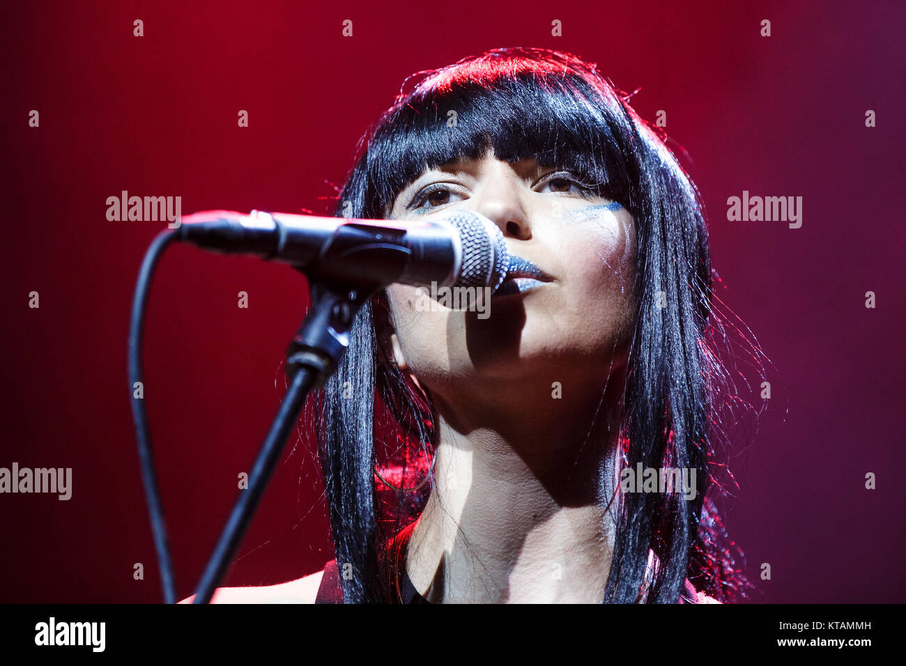 The Americna Thai-funk band Khruangbin performs a live concert at Falconer Salen in Copenhagen. Here bass player and singer Laura Lee is seen live on stage. Denmark, 29/05 2016. Stock Photo