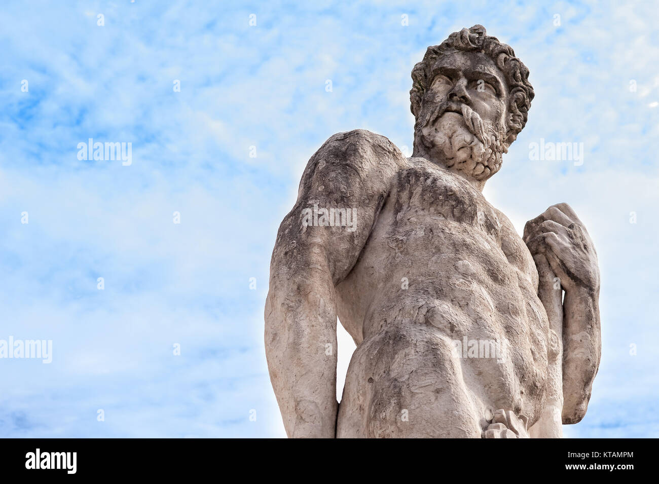 Statue of the 16 century Stock Photo - Alamy
