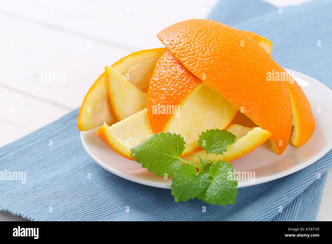 pile of orange peels Stock Photo Alamy