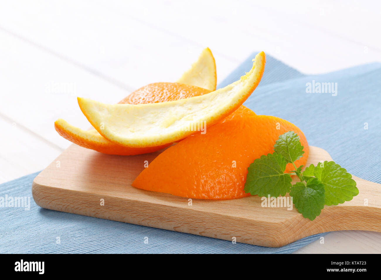 pile of orange peels Stock Photo Alamy