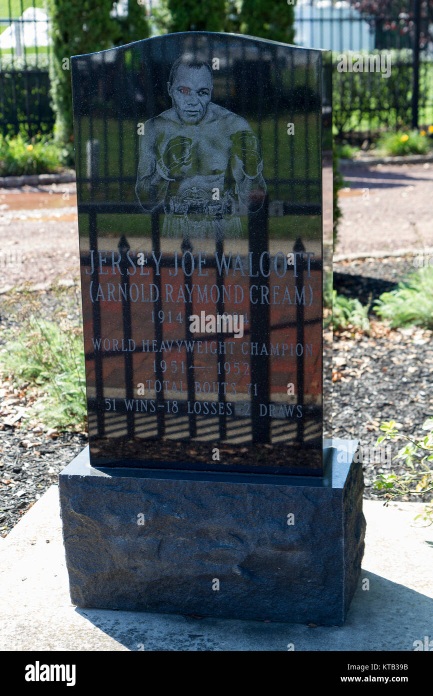 Jersey Joe Walcott (Arnold Raymond Cream) Memorial, Camden, New Jersey, United States Stock