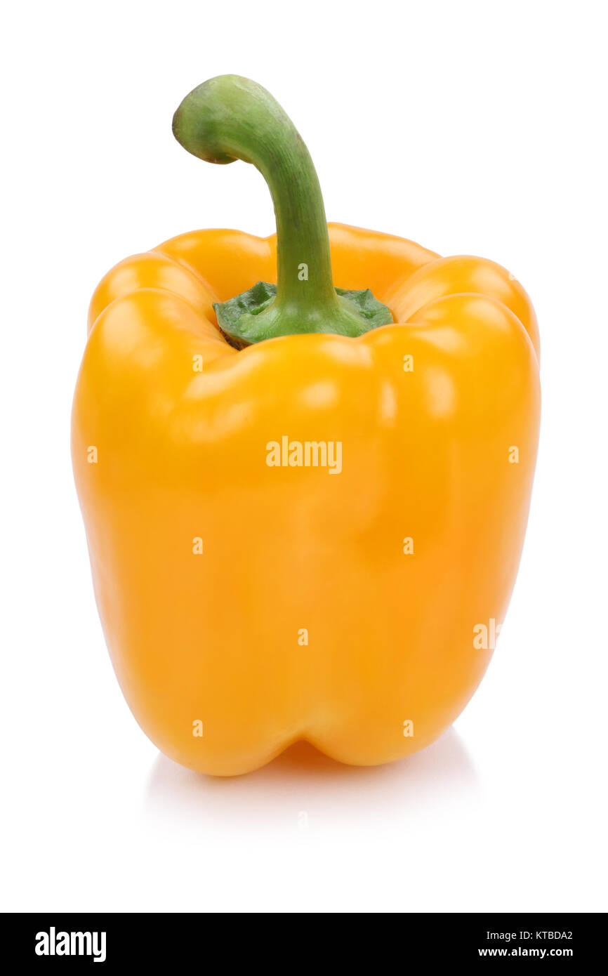 Paprika gelb frisch Gemüse seitlich Freisteller freigestellt isoliert vor einem weissen Hintergrund Stock Photo