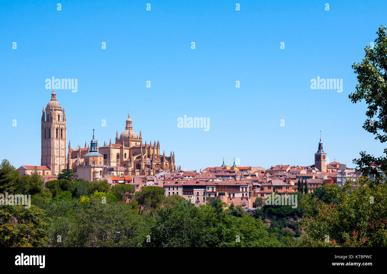 Vista de Segovia y su catedral. Castilla León. España. Stock Photo