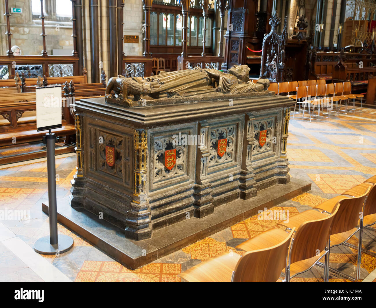 Tomb of King John, Worcester Cathedral Stock Photo