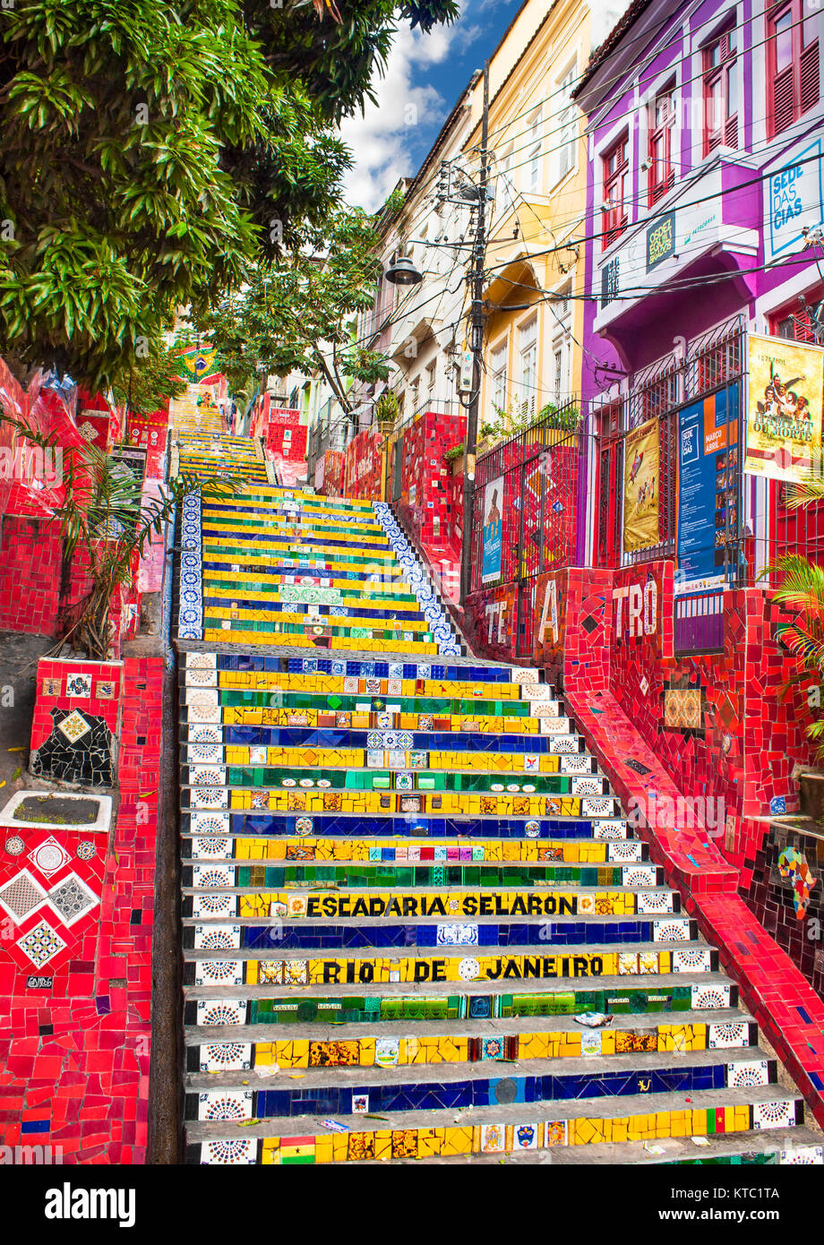 RIO DE JANEIRO, BRAZIL - APRIL 23, 2015: Escadaria Selaron famous public  steps in Rio de Janeiro on April 23, 2015. The landmark steps was created  by Stock Photo - Alamy