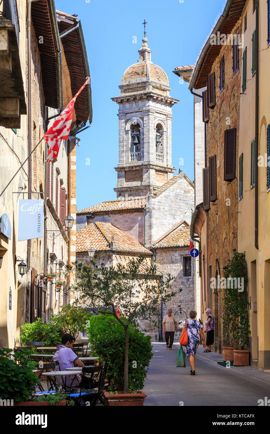 San Quirico D'Orcia, Val D'Orcia, Tuscany, Italy Stock Photo