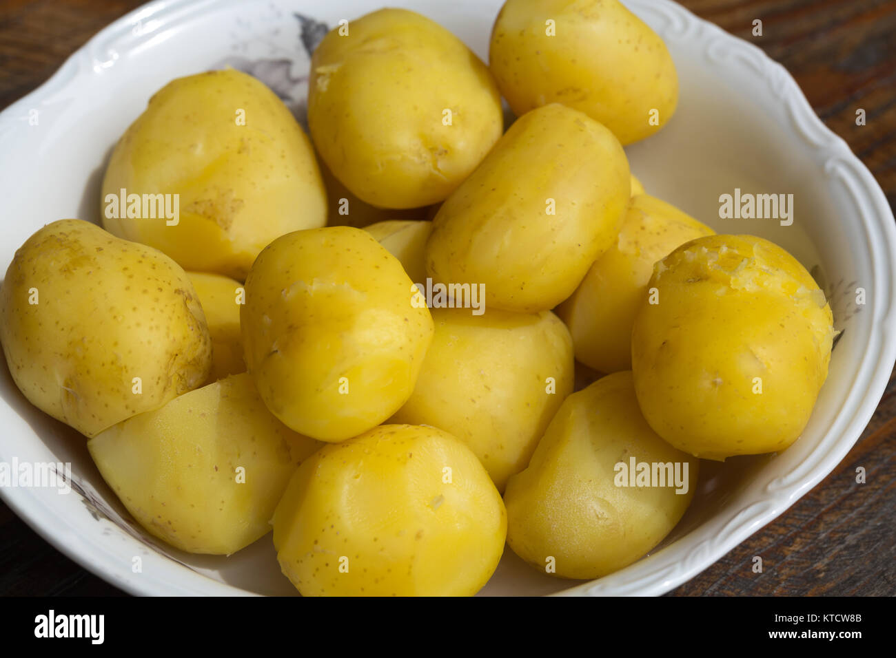 boiled potato in bowl Stock Photo Alamy