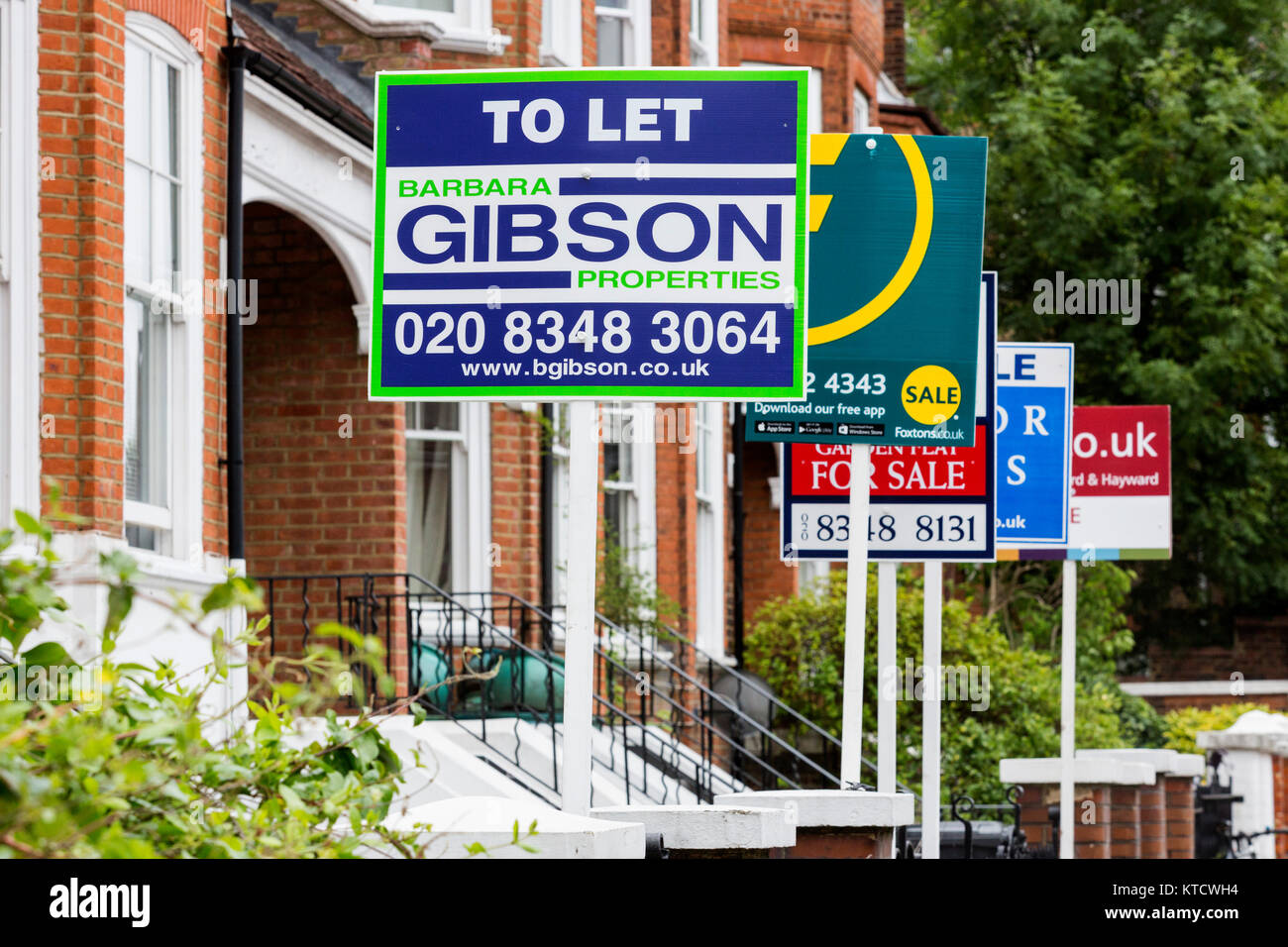 Estate agent boards hires stock photography and images Alamy