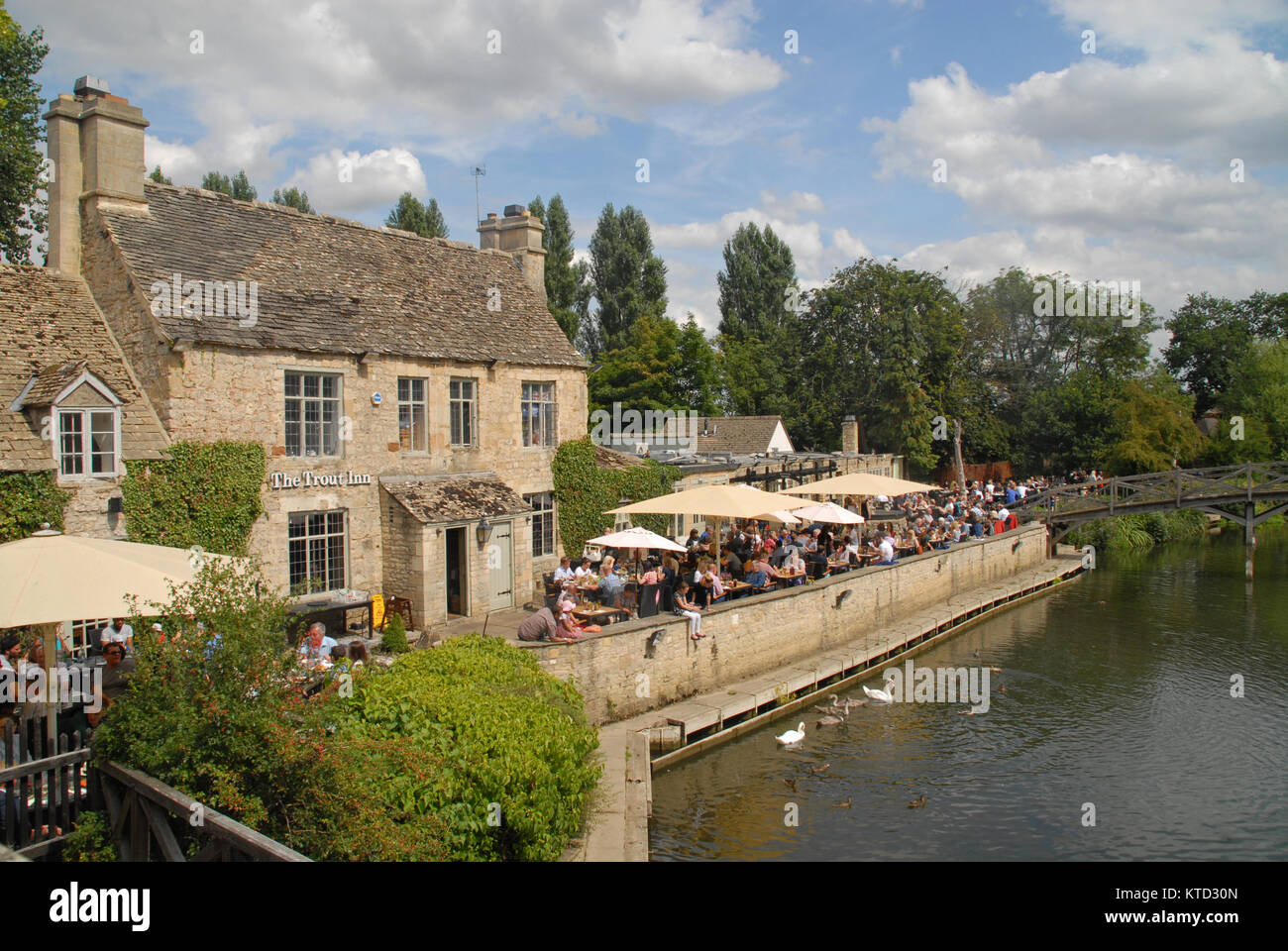 Oxford, United Kingdom - August 16, 2015: The Trout Inn at Port Meadow Stock Photo