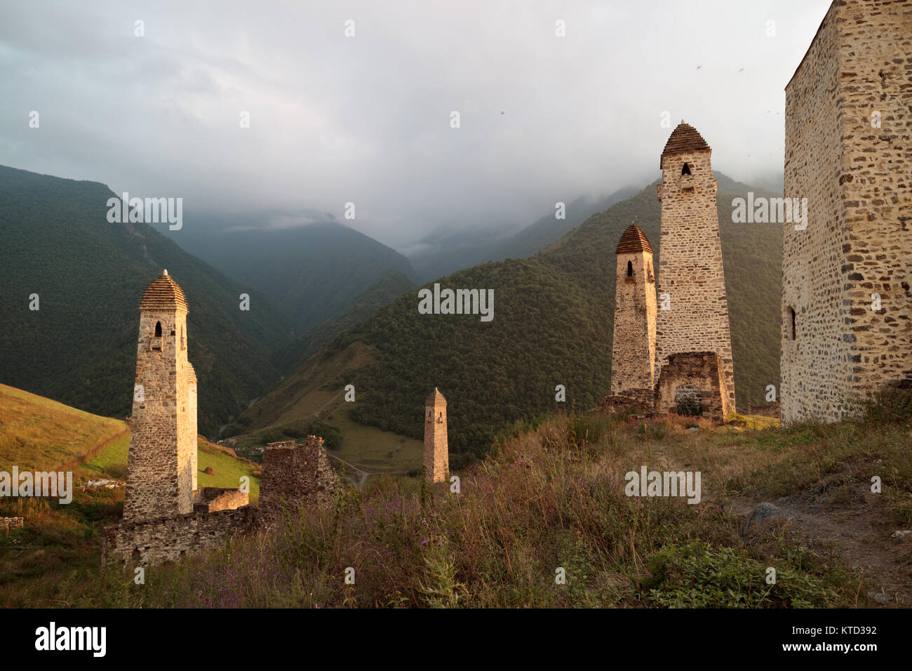 Erzi medieval complex in Ingushetia/Chechnya mountains, the oldest fortifications in the Nakh area date from the 3rd millennium BC. Stock Photo