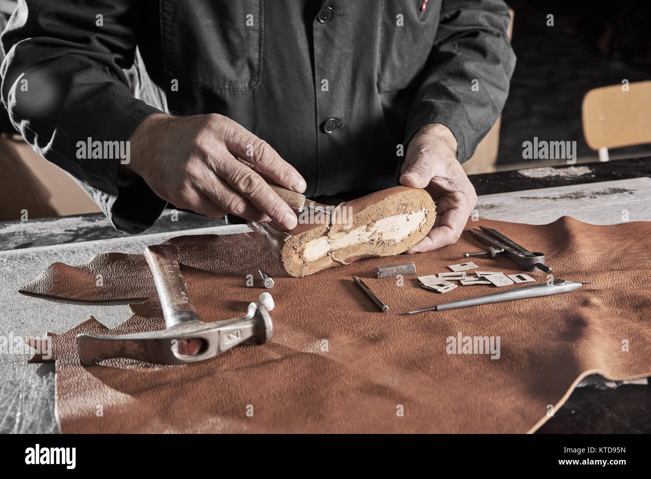 Shoe Rack For Production Process Shoe fixing process hi-res stock photography and images - Alamy