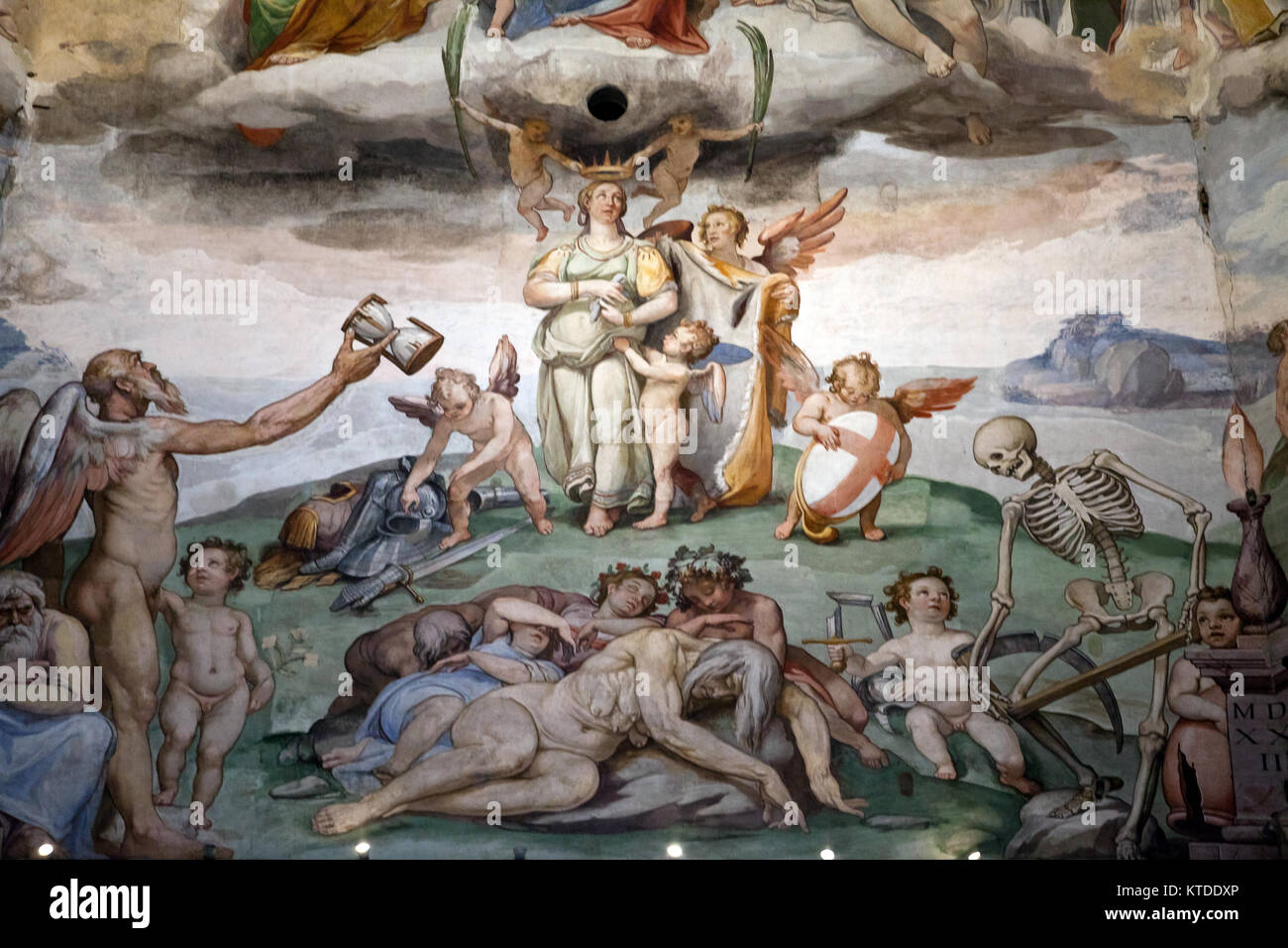 Florence - Duomo .The Last Judgement. Inside the cupola: 3600 m2 of frescoes, created by Giorgio Vasari and Federico Zuccari, who worked there from 15 Stock Photo