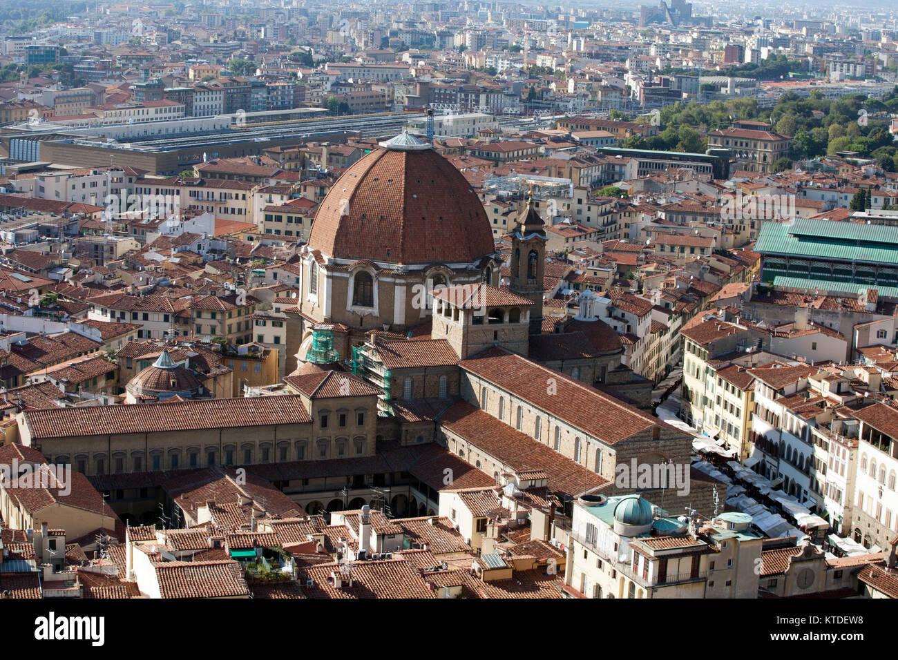 Florence - the view on San Lorenzo from the dome Duomo Stock Photo - Alamy
