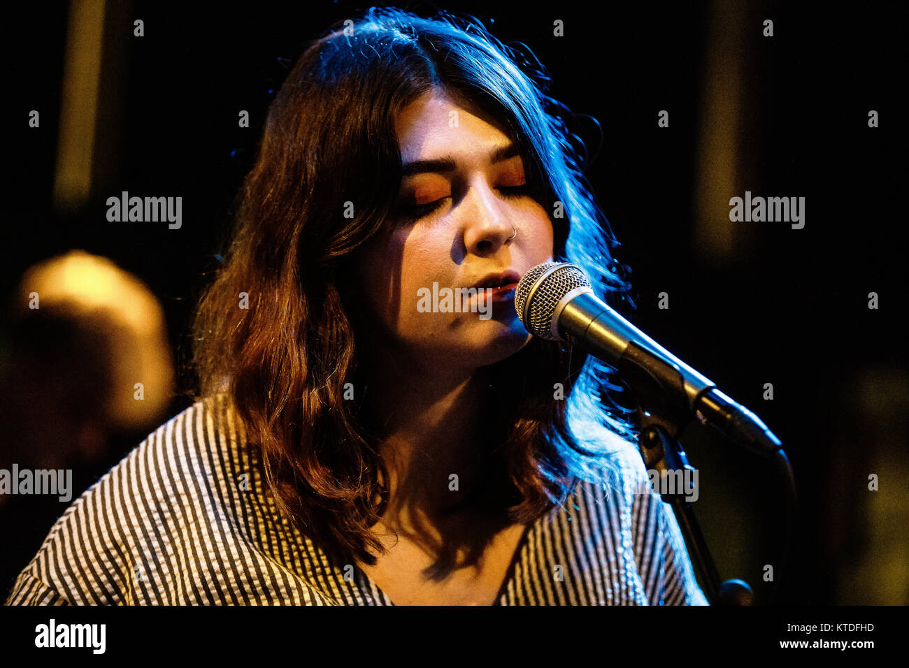 Yumi zouma hi-res stock photography and images - Alamy