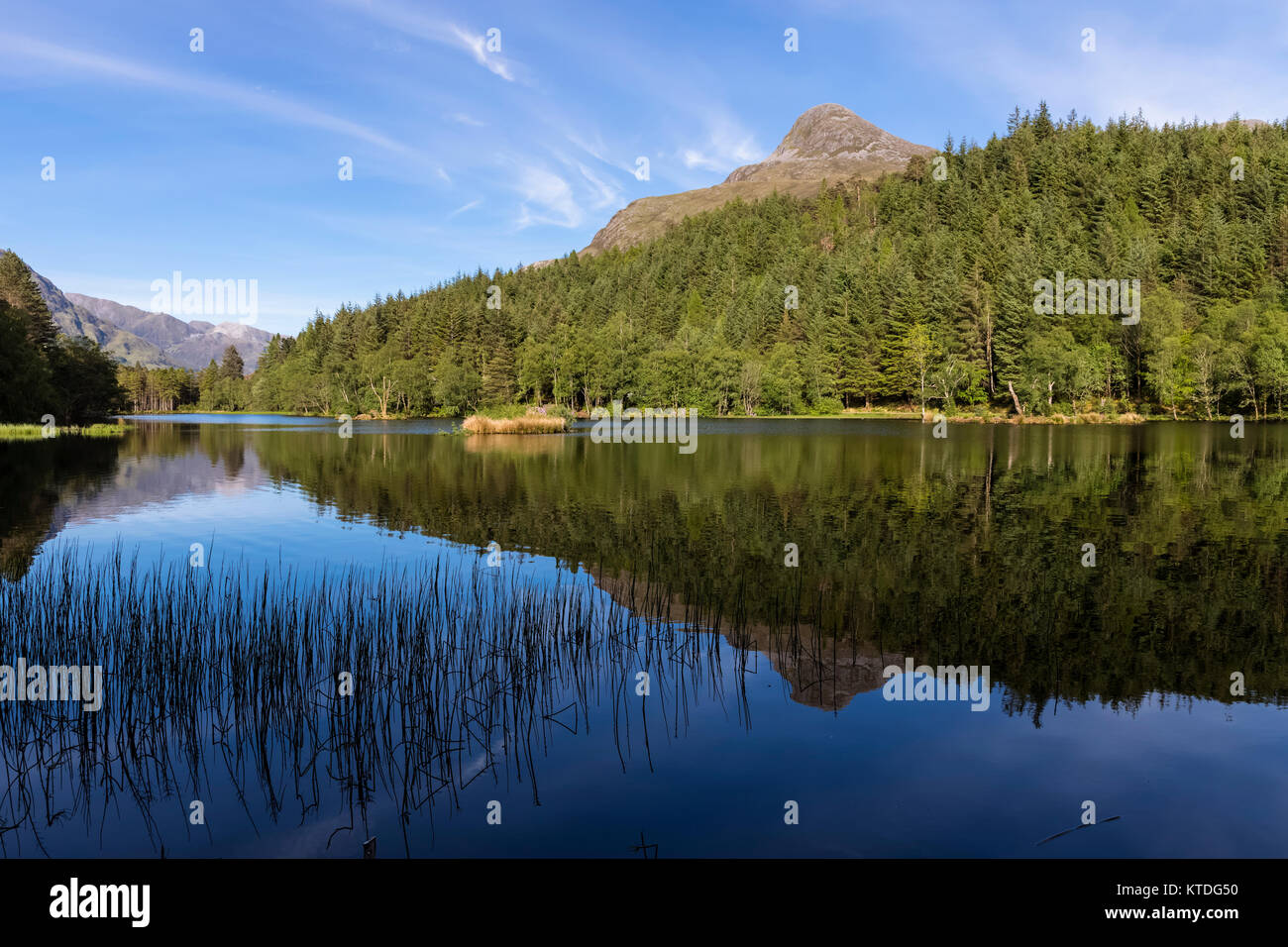 great-britain-scotland-scottish-highlands-glencoe-glencoe-lochan