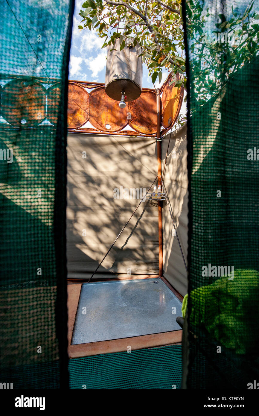 Outdoor shower africa hires stock photography and images Alamy
