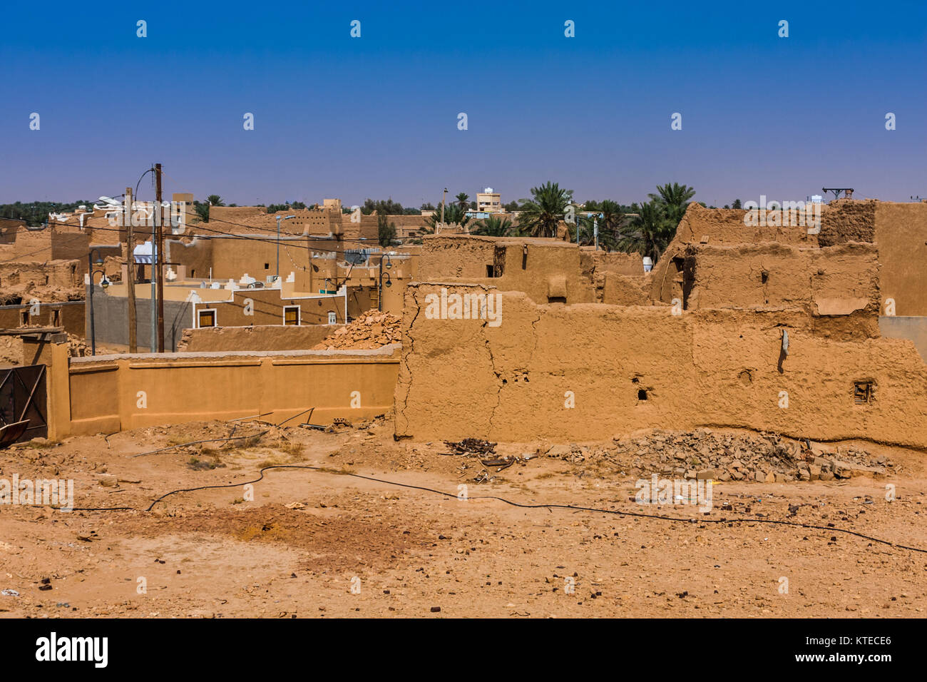 The abandoned traditional Arab mud brick houses, Al Majmaah, Saudi Arabia Stock Photo Alamy