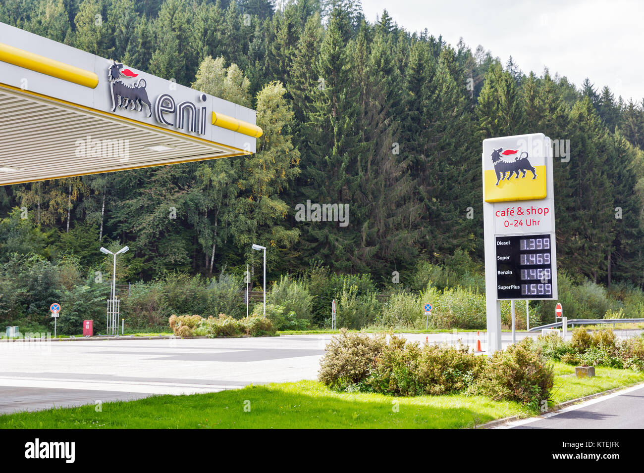 HAUS, AUSTRIA - SEPTEMBER 24, 2017: ENI petrol station in Austrian Alps. ENI  is the Italian multinational oil and gas company headquartered in Rome  Stock Photo - Alamy