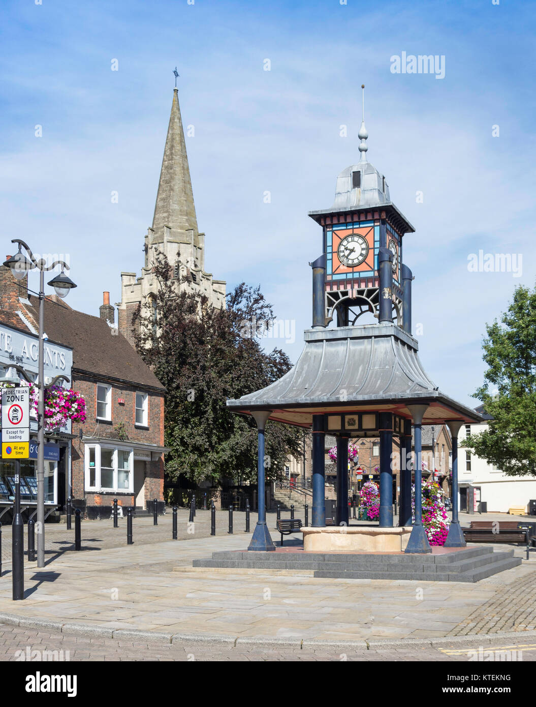 Market Clock and Methodist Church spire, Ashton Square, Dunstable, Bedfordshire, England, United Kingdom Stock Photo