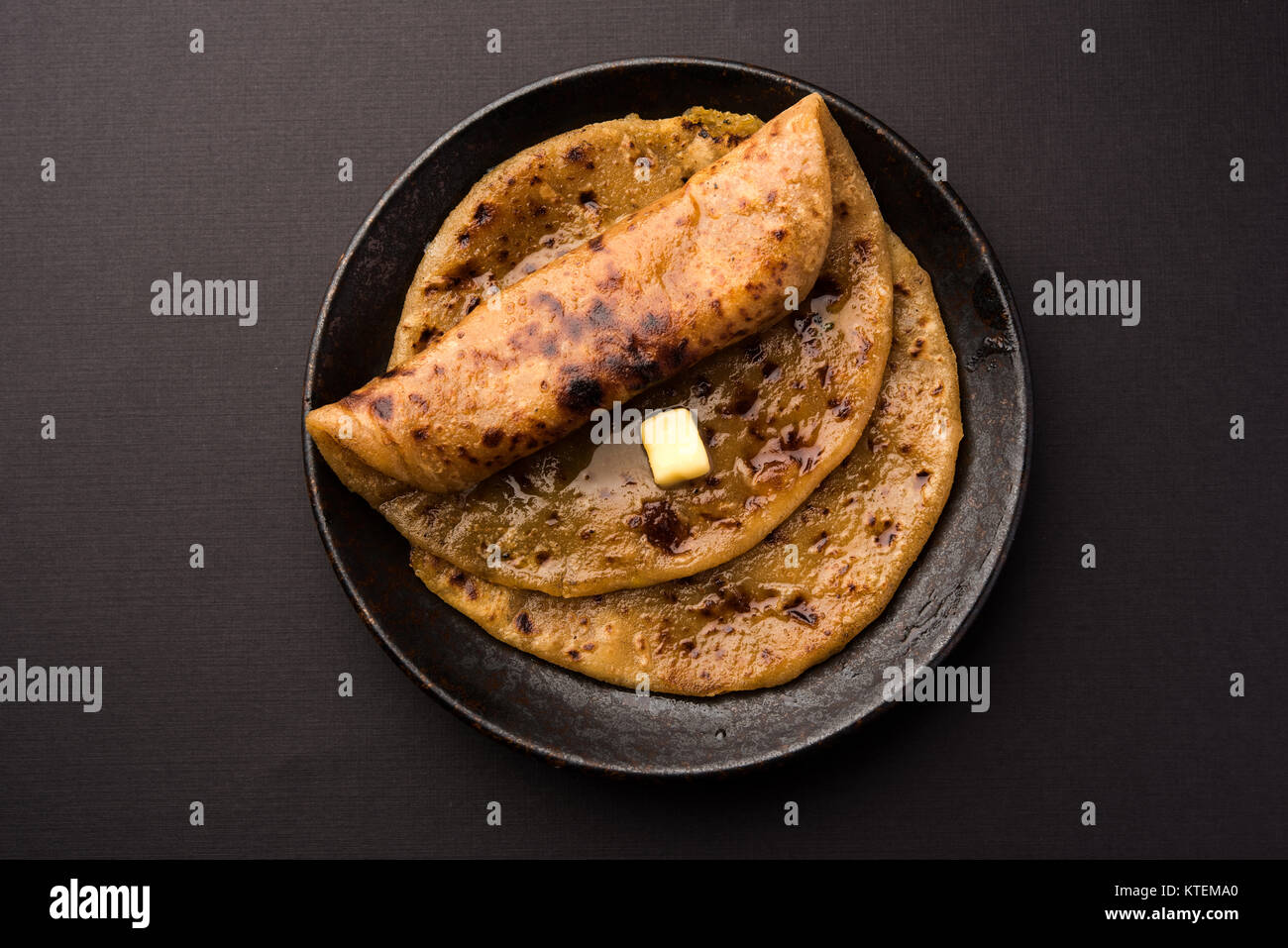 Puran Poli / Puranpoli / Holige / Obbattu Indian sweet flatbread