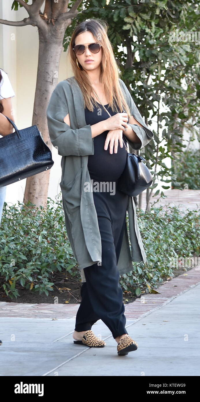 Jessica Alba shops at Vince clothing store in West Hollywood  Featuring: Jessica Alba Where: West Hollywood, United States When: 22 Nov 2017 Credit: WENN.com Stock Photo