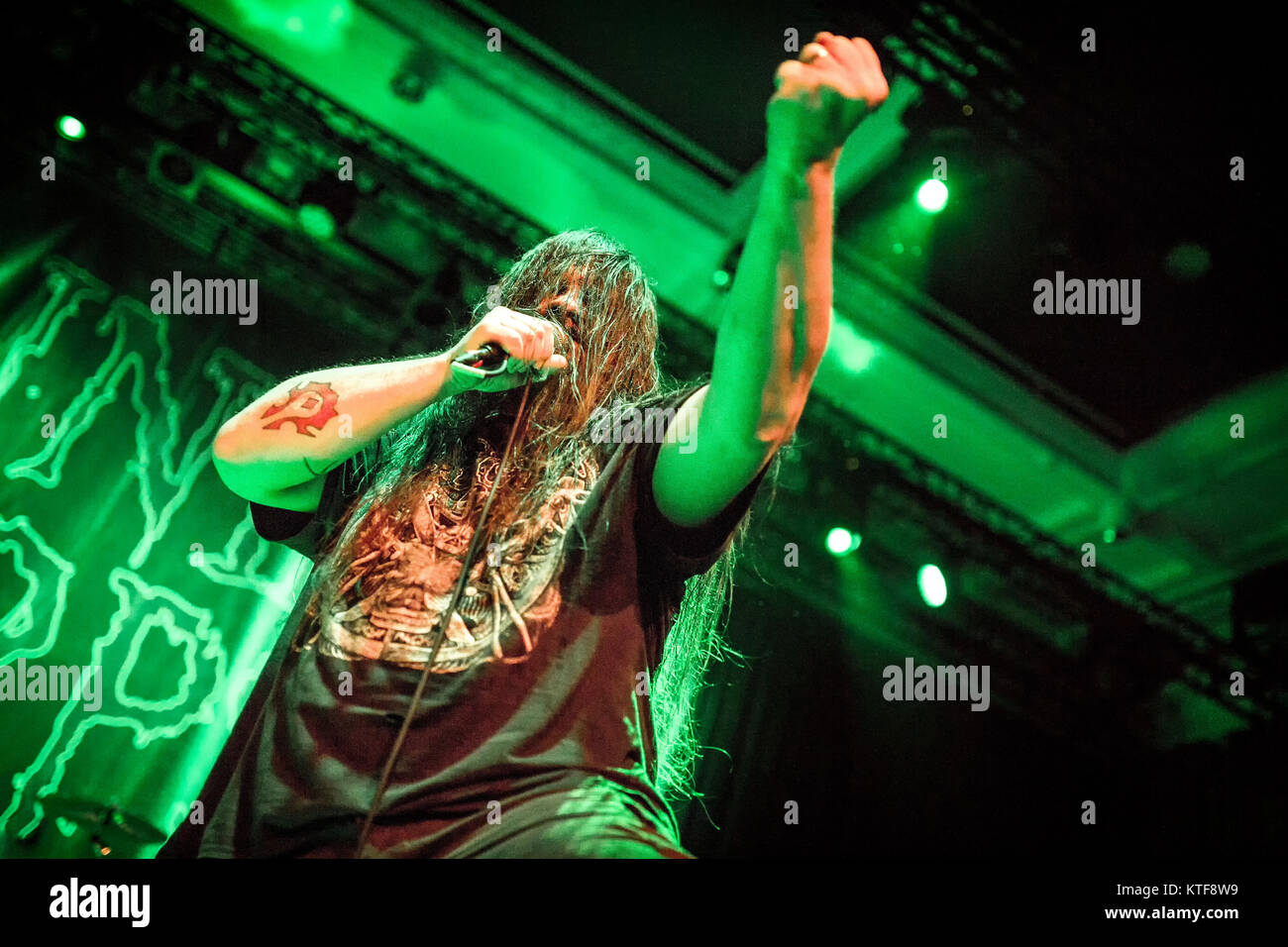 The American death metal band Cannibal Corpse performs a live concert at Sentralen in Oslo. Here vocalist George “Corpsgrinder” Fisher is seen live on stage. Norway, 17/04 2016. Stock Photo
