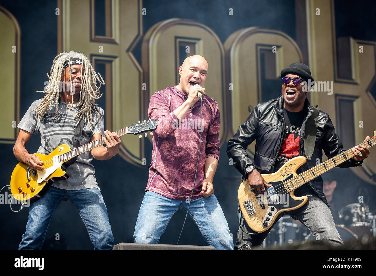 Funk rock hi-res stock photography and images - Alamy