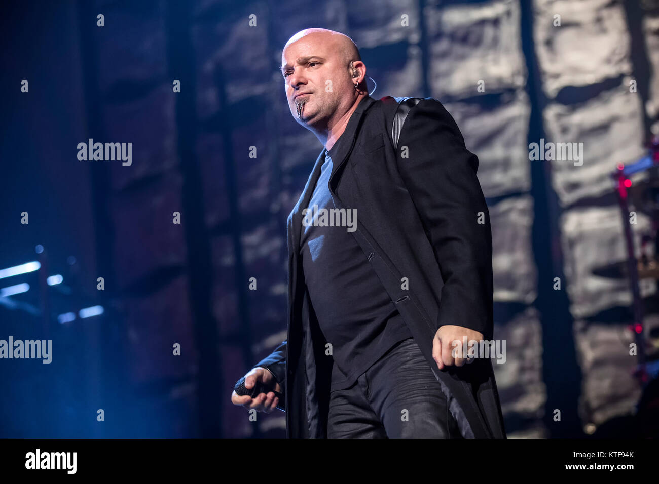 David draiman hi-res stock photography and images - Alamy