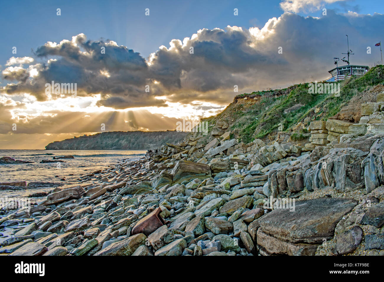 Sunburst at Peveril Point, Swanage in December 2017 Stock Photo Alamy