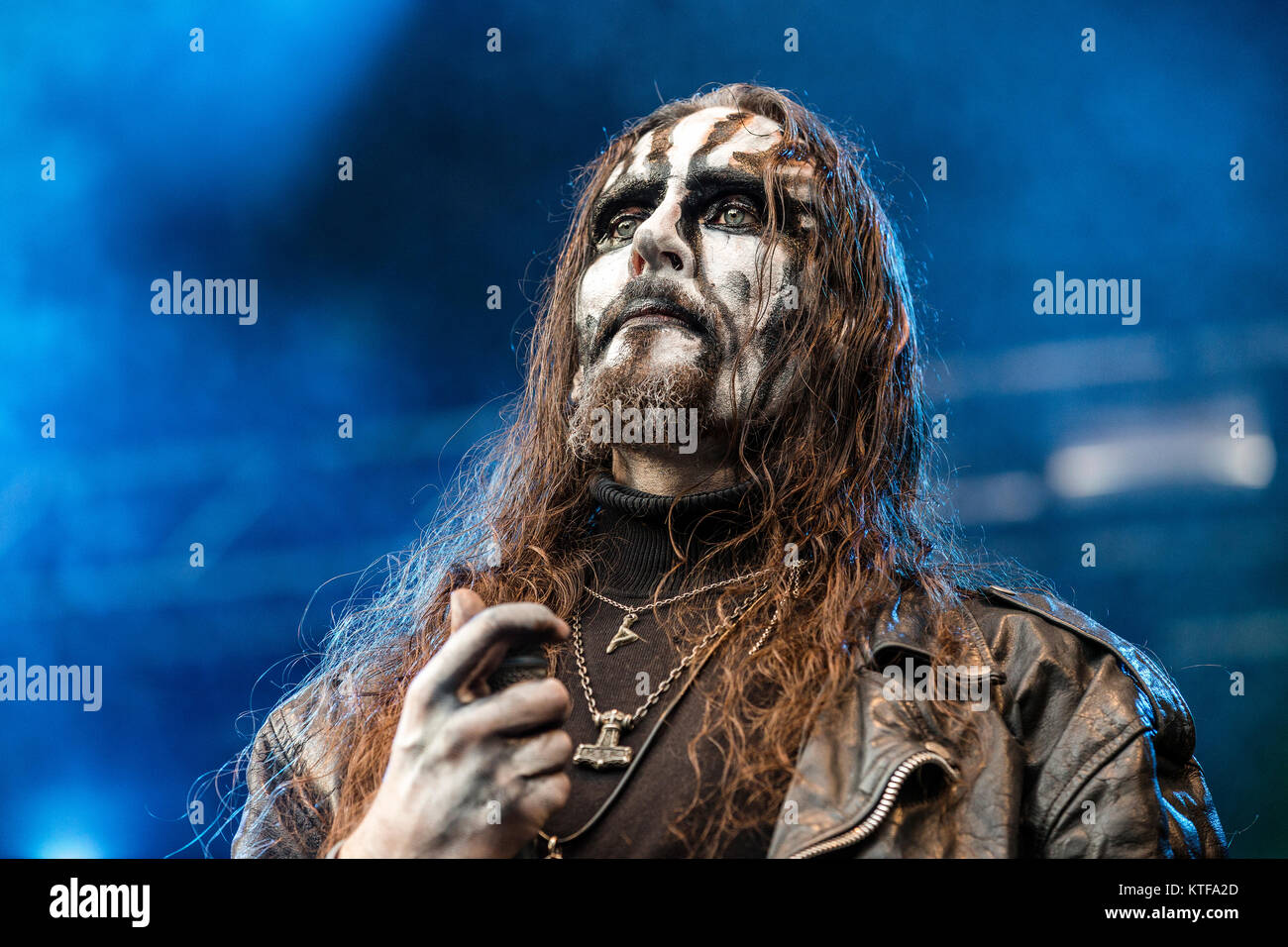 Norway, Borre – August 18, 2017. The Norwegian black metal band Gaahls Wyrd performs a live concert during the Norwegian metal festival Midgardsblot Festival 2017 in Borre. Here vocalist Gaahl is seen live on stage. (Photocredit: Terje Dokken). Stock Photo