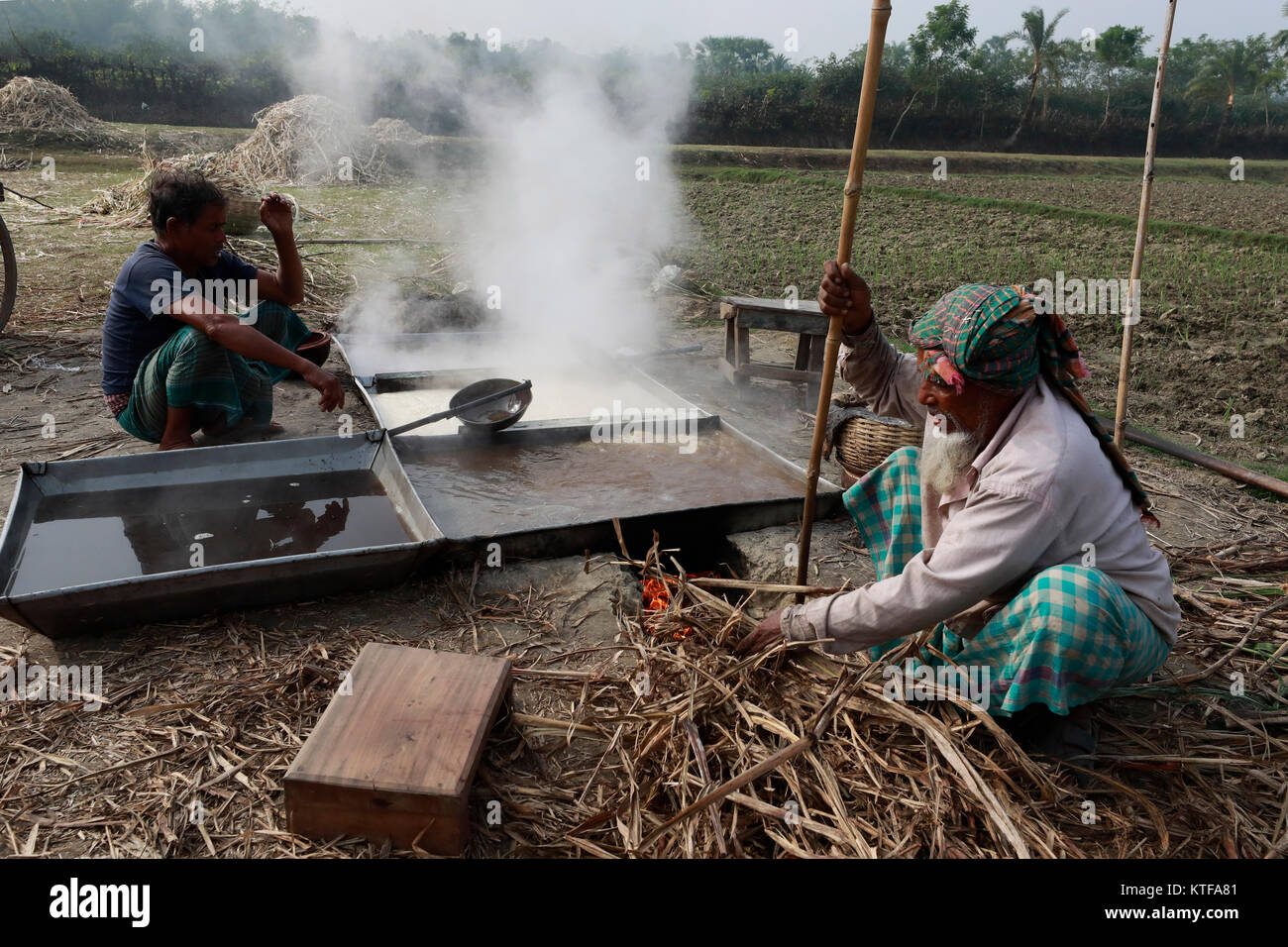 SATKHIRA, BANGLADESH DECEMBER 18, 2017 A Bangladeshi man boils