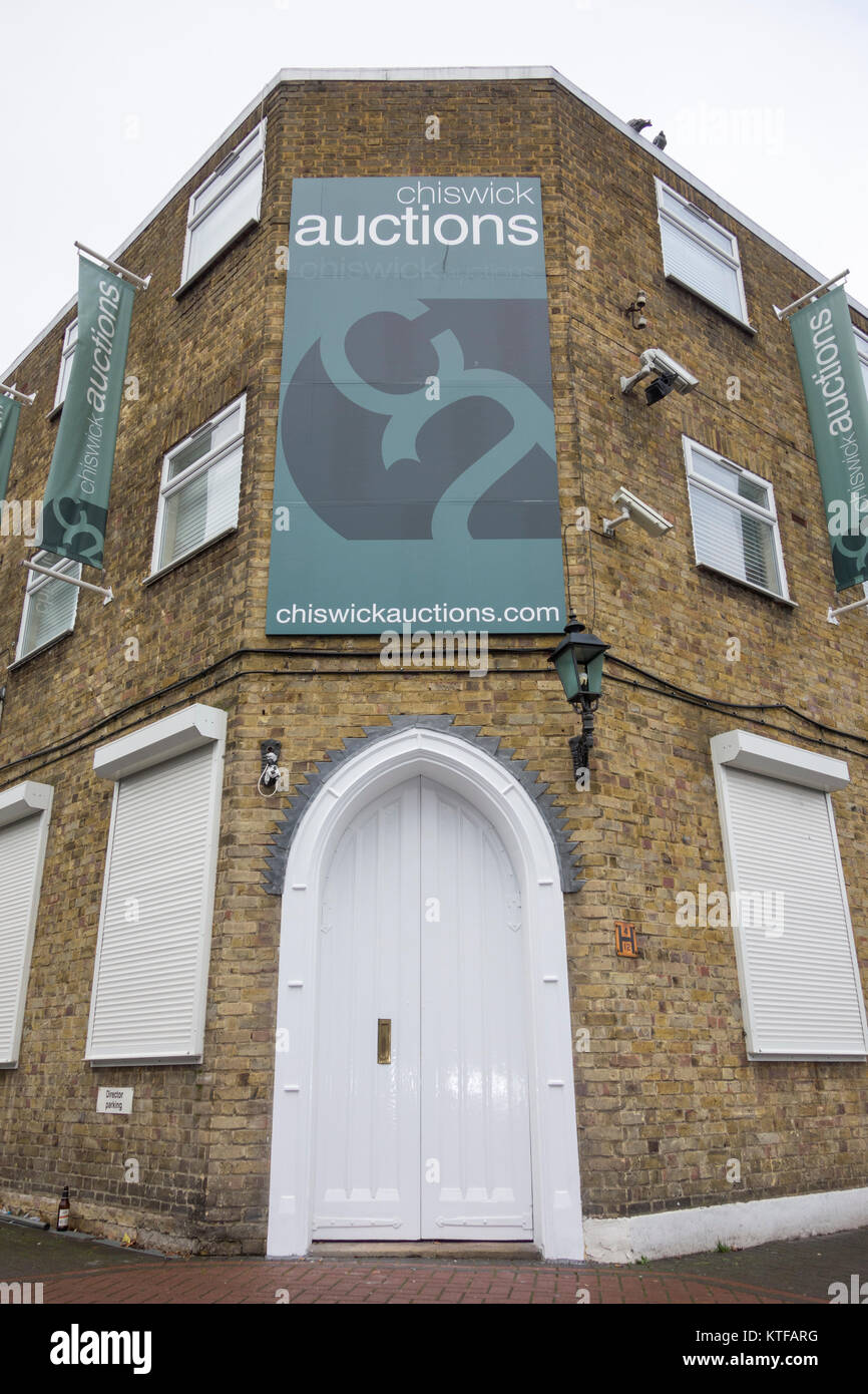 Chiswick Auctions, Colville Road, London, W3 Stock Photo Alamy