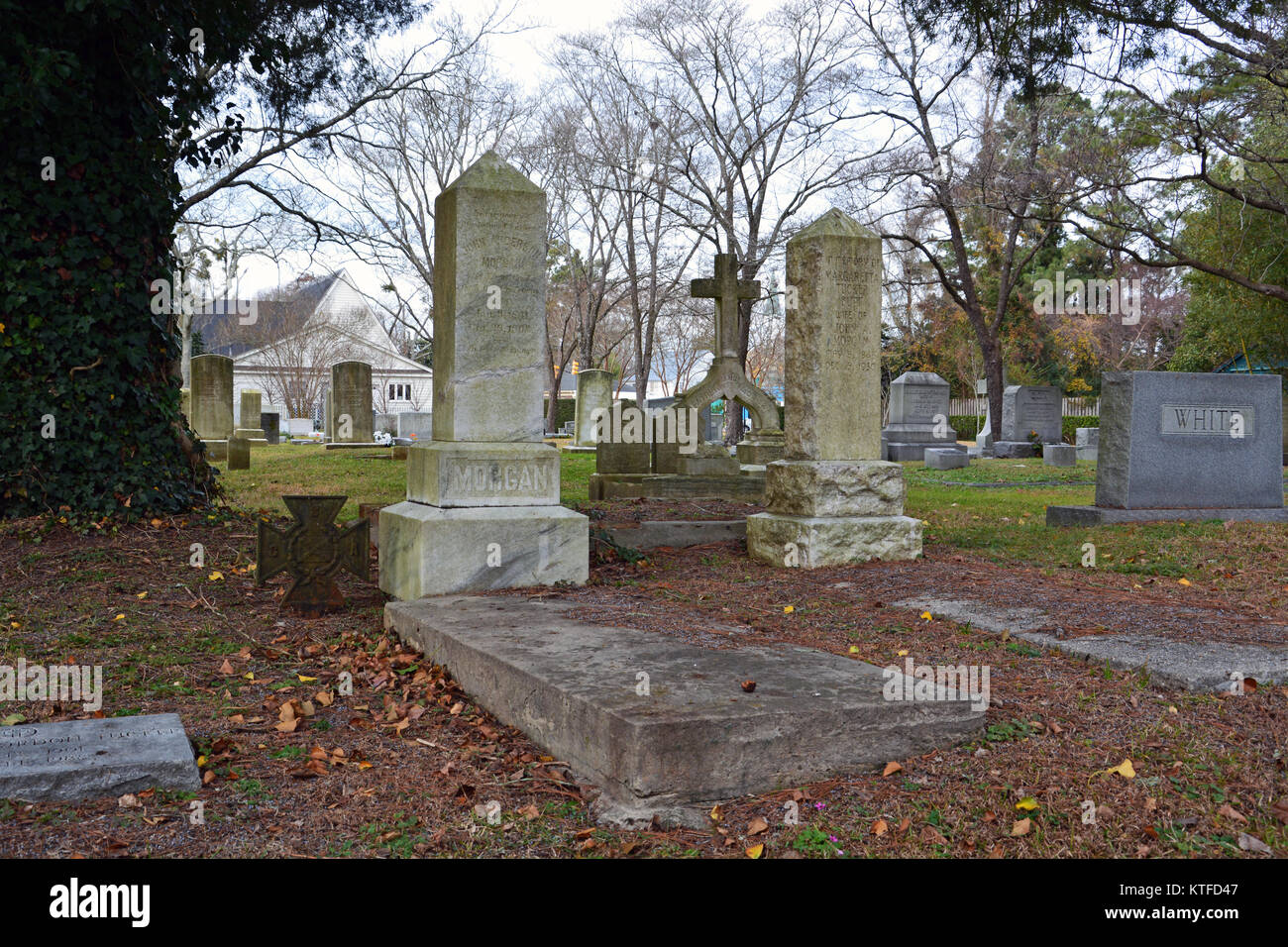 Confederate grave marker High Resolution Stock Photography and Images