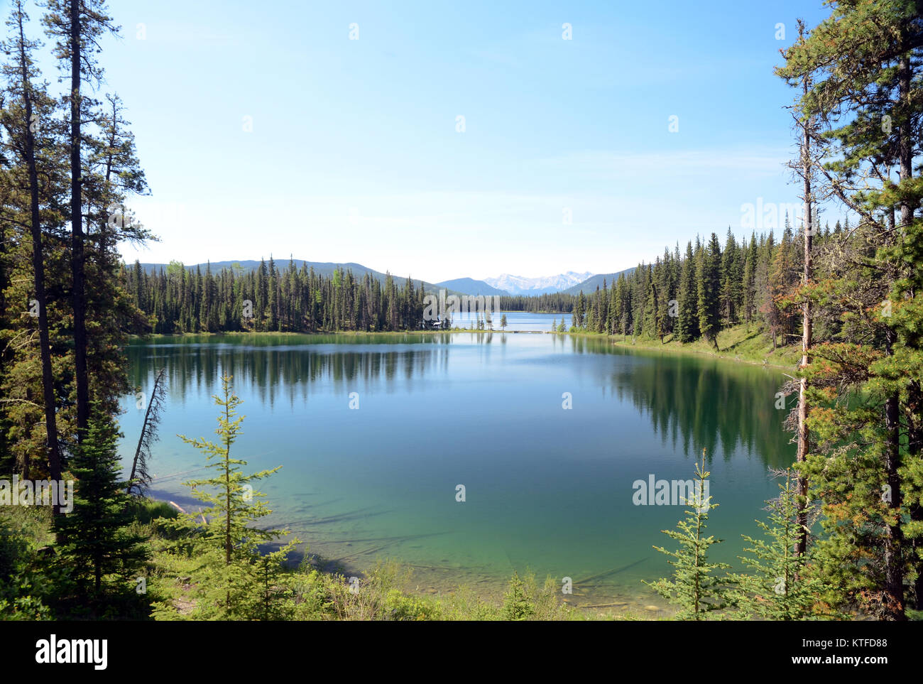 Lake in Switzer Provincial Park, Alberta Stock Photo - Alamy